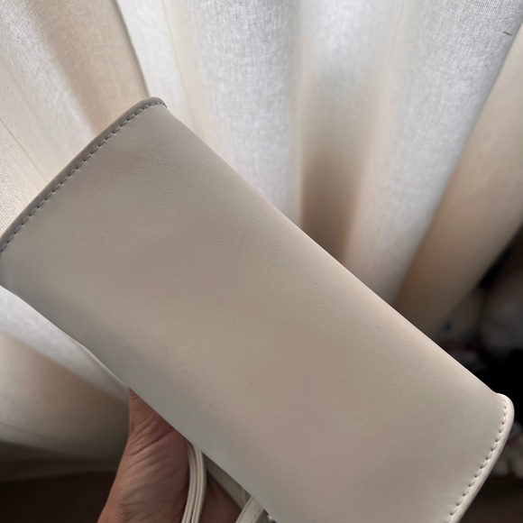 Authentic Telfar Cream Mini Bag - Picture 4 of 5